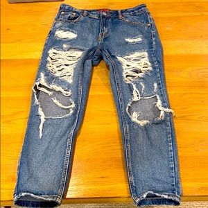 Distressed Boyfriend Jeans